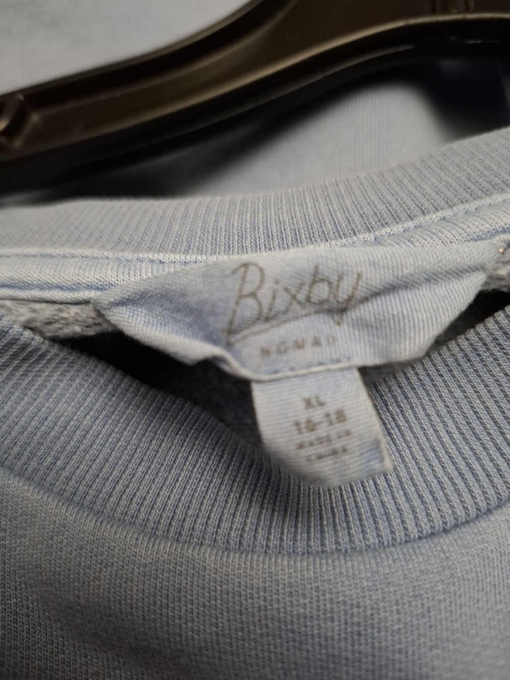 Women’s Bixby Oversized Chicago Crewneck Sweatshirt - Light Blue - Picture 6 of 11